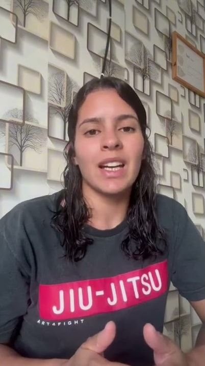 Cena do vídeo de depoimento de Ana Letícia