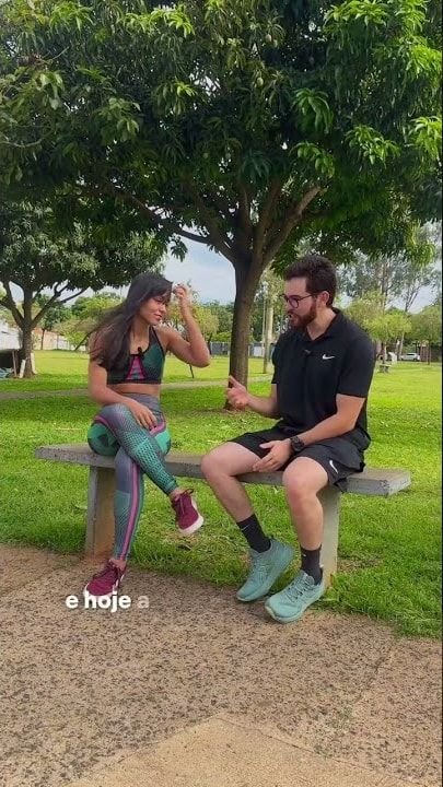 Cena do vídeo de depoimento de Camila